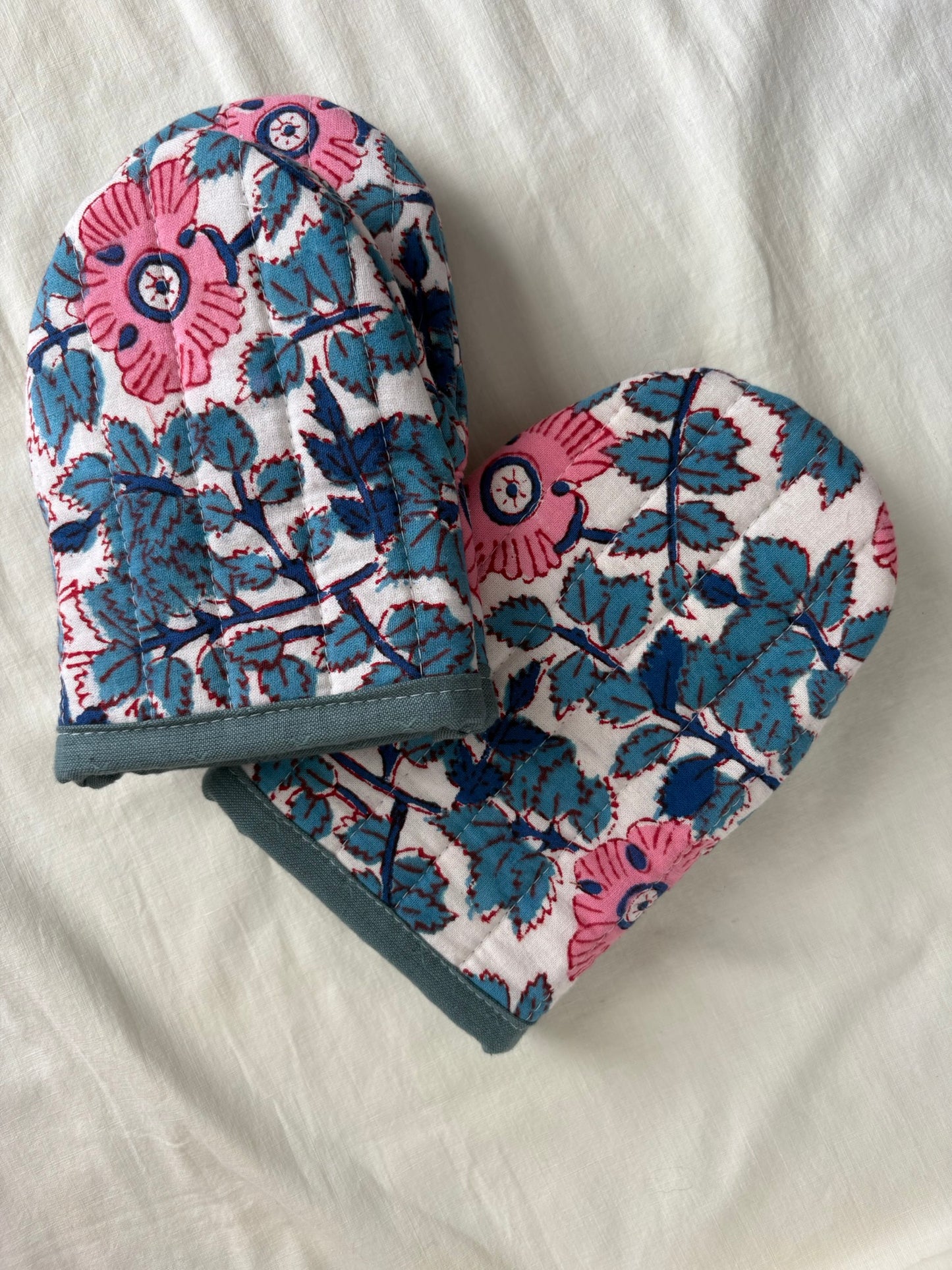 Mini Oven Mitts